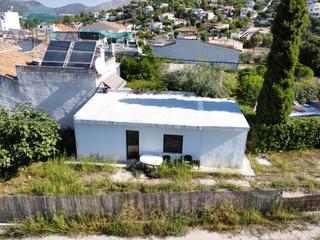 Casa  N/a. Terreno urbano con casita