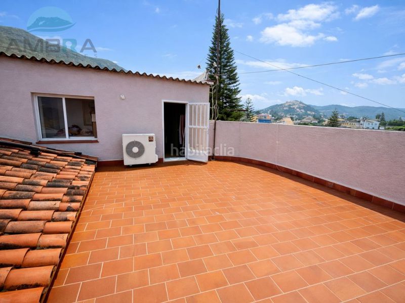 Foto 150a1d2f-5bfc-47d0-b4d1-54e7558a6478. Casa a Centro Pedreguer
