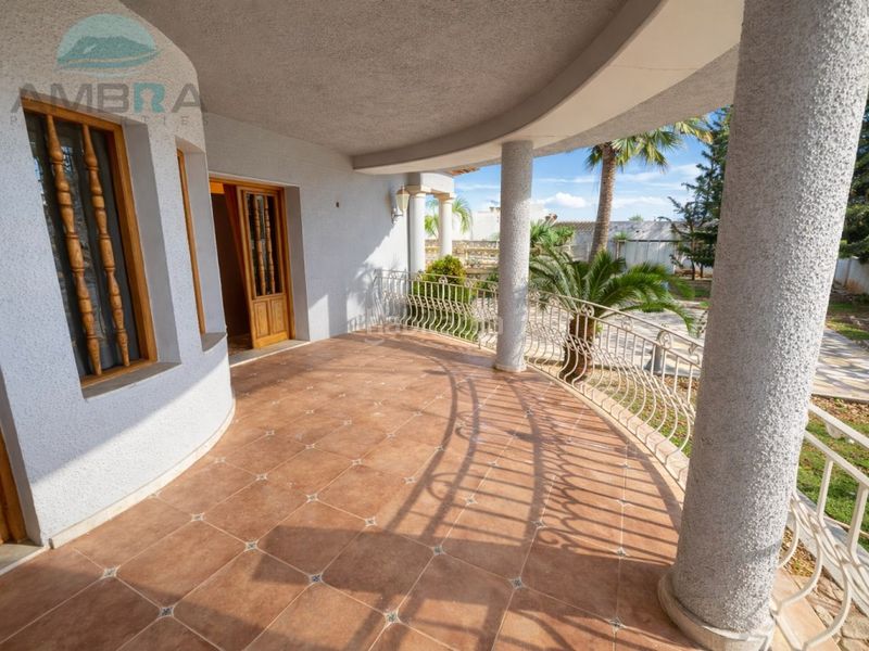 Foto 497a3099-ac85-4632-94d3-15f2f6609f70. Casa a Centro Pedreguer