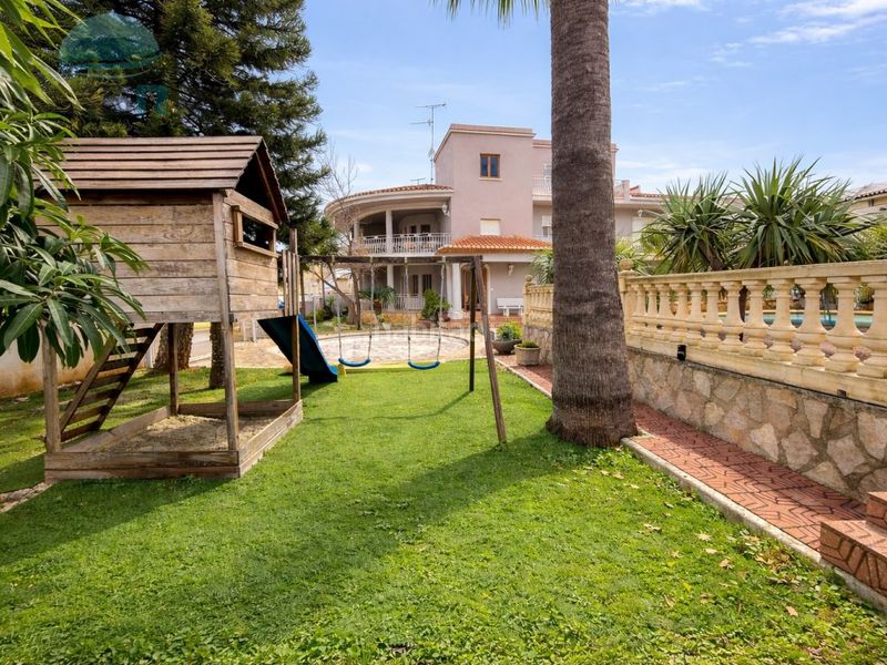 Foto 540d7ee3-e956-48b7-983d-dd7292d810e2. Casa a Centro Pedreguer