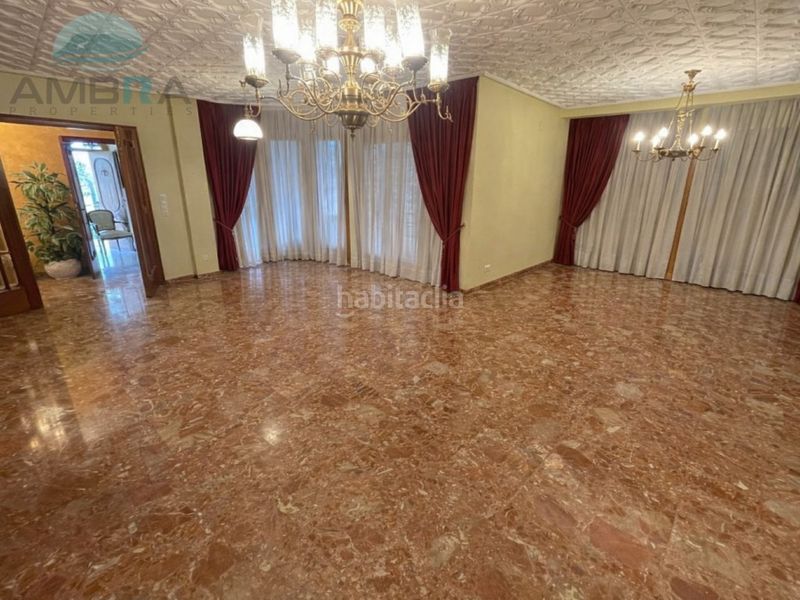 Foto c727dd44-c740-4d6e-88de-f78bb2351fb4. Casa a Centro Pedreguer