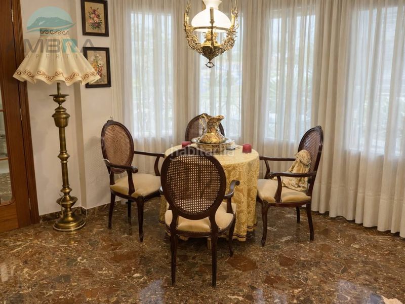 Foto ce9bdbce-49a2-4246-80fe-1f6d5cdfb6eb. Casa a Centro Pedreguer