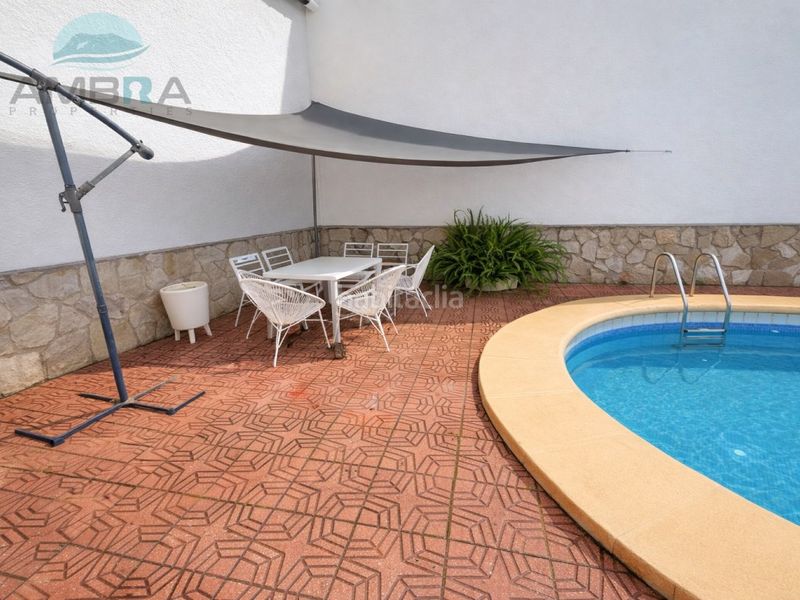 Foto e9e58c37-73a2-41ef-9e16-a8ef03d43b38. Casa a Centro Pedreguer