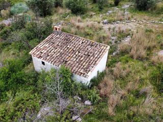 House  Lugar diseminados. Refugio de montanya en la vall debo