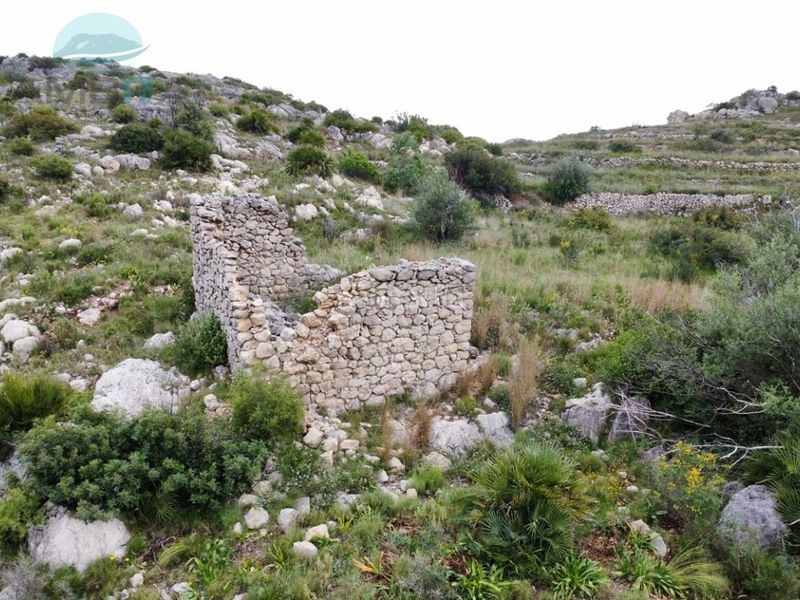 Foto ec4ae572-d7fd-4e48-979a-1112e3e0b424. Casa a Vall de Ebo