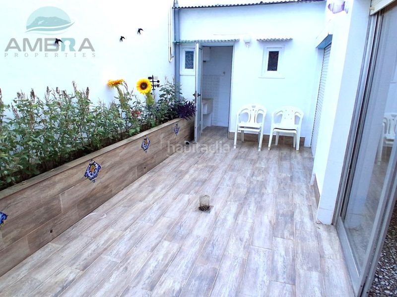 Foto a8d77f90-2330-4749-9778-a7774d828b31. Pis a Oliva pueblo Oliva