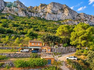 Masia  Poligono 4 paraje 32 carboneras. Finca de cerezos con vivienda en la vall de gallinera