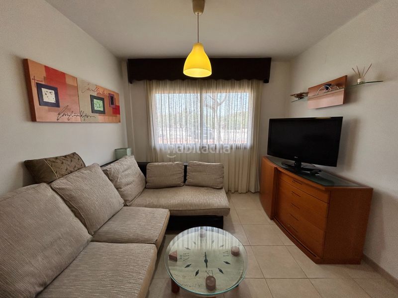 Foto c27ae235-cb77-4c55-86f0-896feec40a26. Planta baixa amb calefacció aparcament piscina a Ampolla (L´)