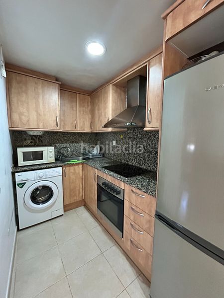 Foto e7a6cc69-e1a1-49ea-9910-e15177639393. Planta baixa amb calefacció aparcament piscina a Ampolla (L´)