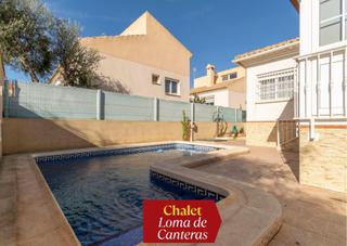 Chalet en Calle loma de canteras 48. Aqu est tu chalet con piscina en loma de canteras