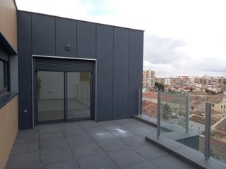 Miete Dachwohnung  Calle ramón y cajal. Ático nuevo en ramón y cajal