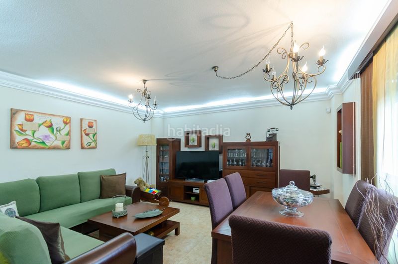 Foto ce9fc8dd-659d-40c7-b240-e095875a2755. Casa amb aparcament a El Algar Cartagena