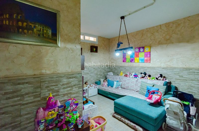 Foto d885d9f4-61b4-47de-94a8-35e3f55c3285. Casa amb aparcament a El Algar Cartagena