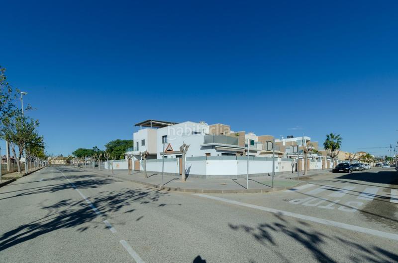 Foto 2a5d4452-82f6-4a86-b6b3-a3b2b381c89c. Xalet a calle pegaso 62 a Pilar de la Horadada ciudad Pilar de la Horadada
