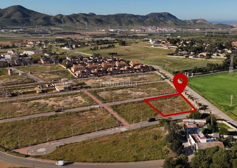 Foto b335cd8e-7499-4359-af84-58551dbf2f39. Terreny residencial a calle vereda de los Roches a Unión (La)