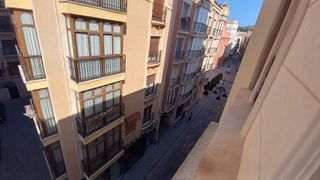 Flat  Calle del aire 37. En la calle del aire, encantador piso que conserva su esencia or