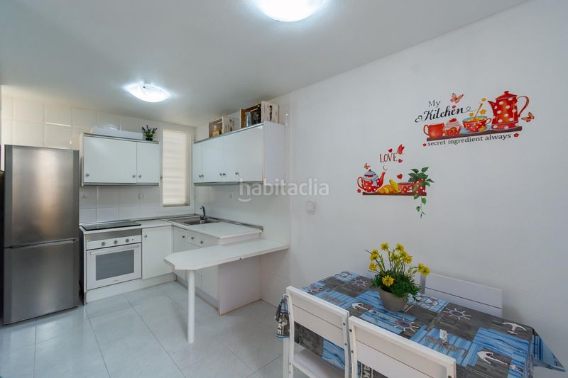 Foto 57c7eb23-8f1f-4427-bdf7-4e1f310f1161. Casa a calle ribalta 47 a Islas Menores-Mar de Cristal Cartagena