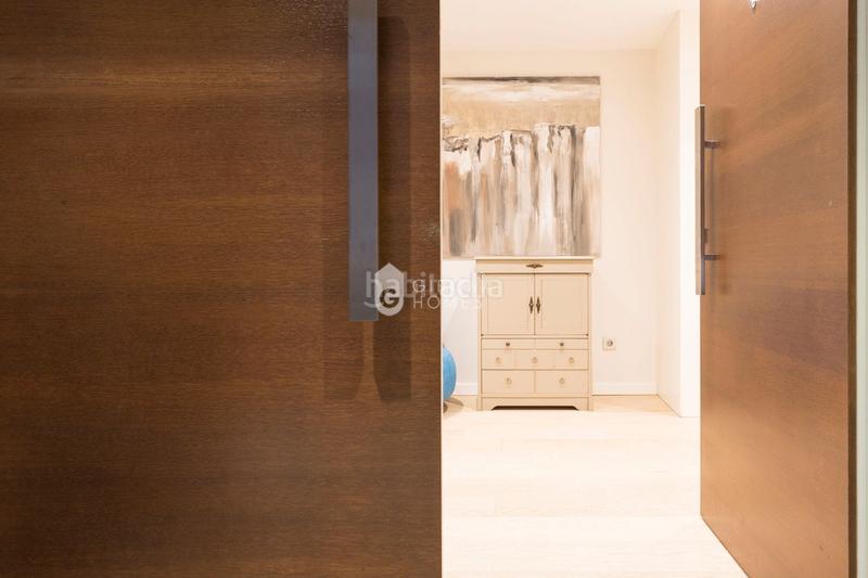 Foto d2ed3643-b827-448b-9987-8830ac905f57. Apartament amb calefacció a Eixample Nord Girona