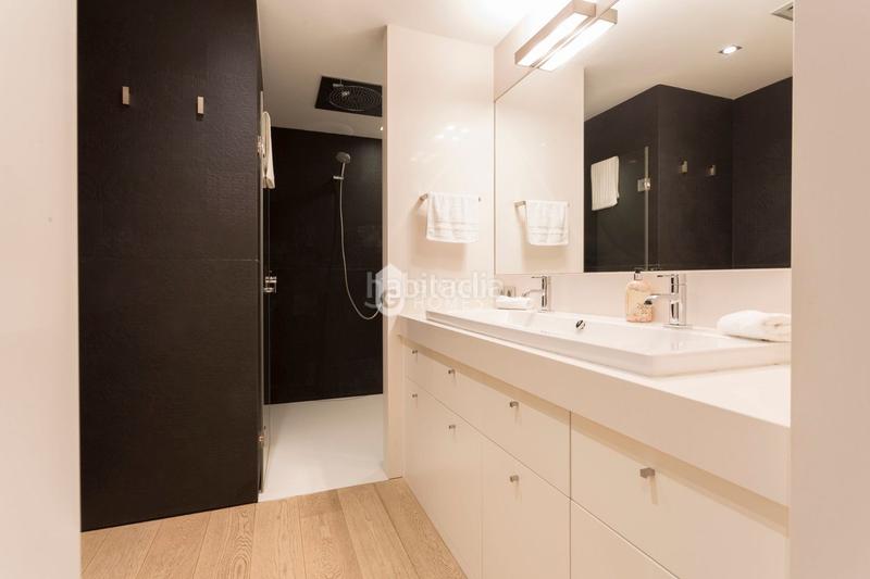 Foto e8ce7675-dfbb-461e-96db-d1ef4465150d. Apartament amb calefacció a Eixample Nord Girona