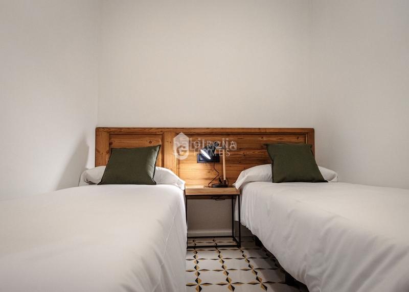 Foto a1f97f0e-1fb6-411c-bc1c-85bff45b118f. Miete appartement mit heizung in Eixample Nord Girona