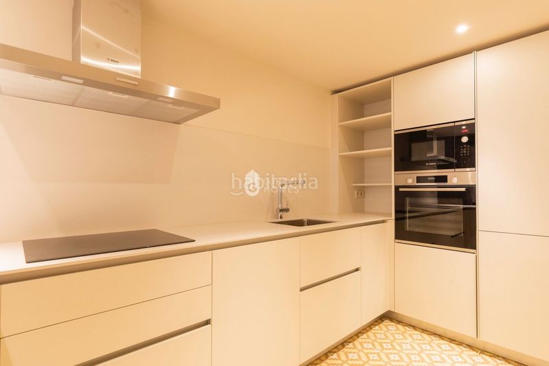 Foto ae4b7665-362f-4d4f-9d39-71a8e68a210d. Location appartement avec chauffage dans Centre-Barri Vell Girona