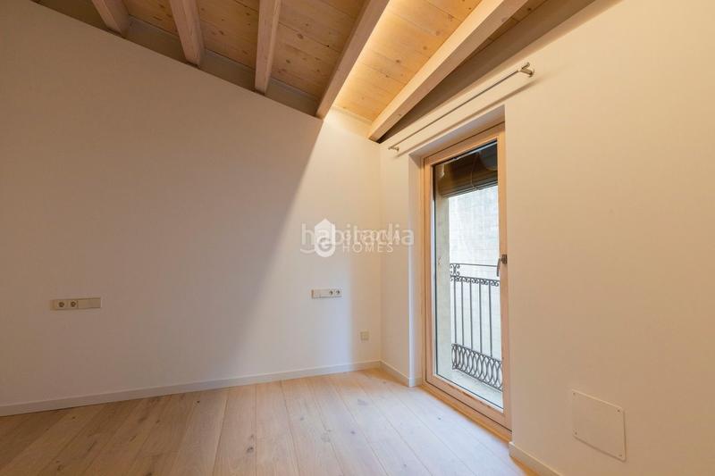 Foto d91aeed5-cb49-47bb-8ebb-fba707a929ca. Affitto attico con riscaldamento in Centre-Barri Vell Girona