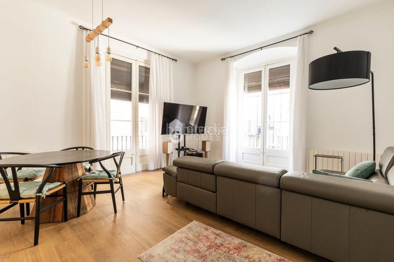 Foto 694a1042-7e70-4d2c-9418-85aa1c6cf4fd. Lloguer apartament amb calefacció a Centre-Barri Vell Girona