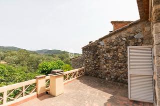 Masia a Sant Daniel. Masa con encanto en sant daniel a reformar