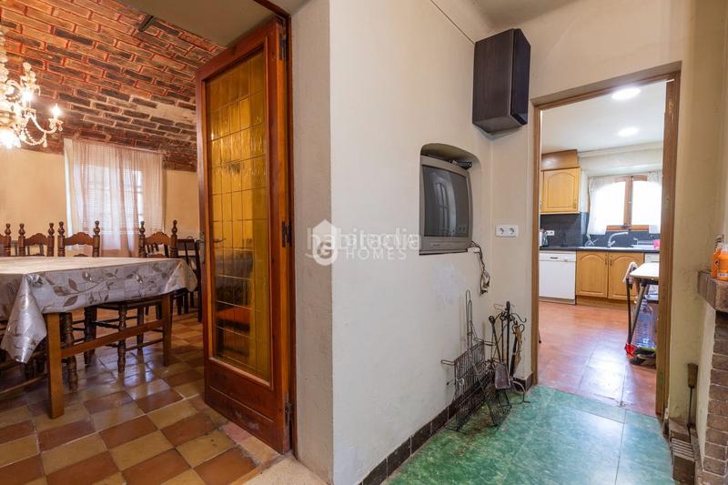 Foto 103fe1ee-cf1c-4651-8486-7c1a4dd3223e. Masia a Sant Daniel Girona