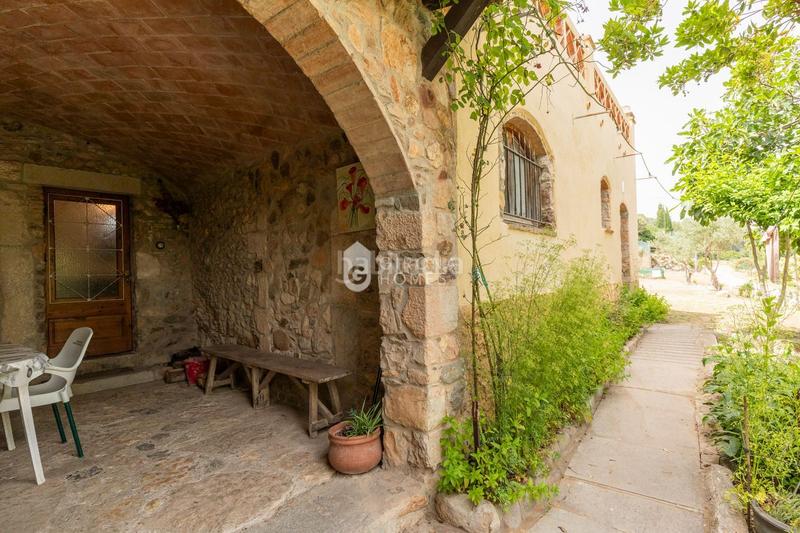 Foto bdc41749-016e-41fd-b920-5b0f8ec1c30f. Masia a Sant Daniel Girona
