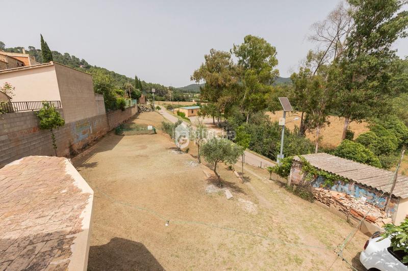 Foto d87f0320-58f5-48f8-bd5e-b1ea983a9099. Masia a Sant Daniel Girona