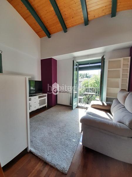 Foto c6cf5849-b2c7-42f4-97bb-cd606a6d40da. Location attique avec chauffage dans Centre-Barri Vell Girona