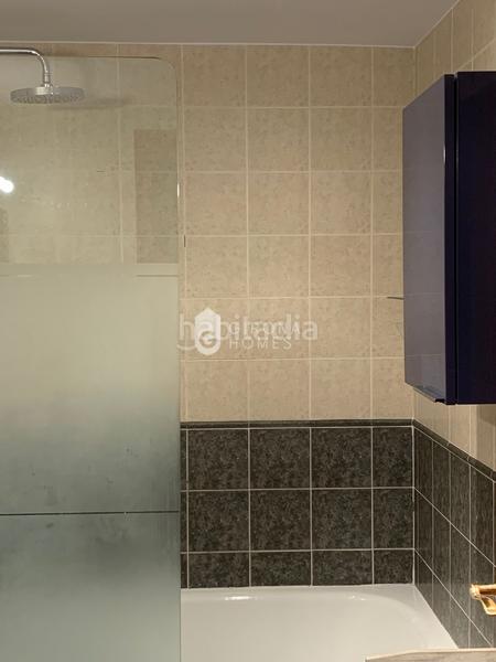 Foto 387e069f-b48f-4aff-b3e5-0d2e7393dbbf. Rent penthouse with heating in Centre-Barri Vell Girona