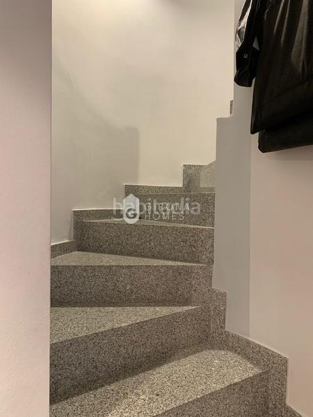 Foto 4c1e6124-4bf7-474d-863d-67af81fadf1d. Rent penthouse with heating in Centre-Barri Vell Girona