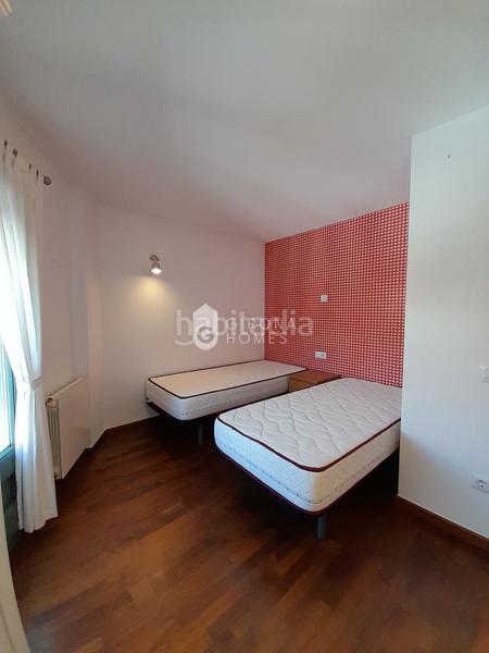 Foto b00b8b53-4367-4d0b-9065-800d981597be. Rent penthouse with heating in Centre-Barri Vell Girona