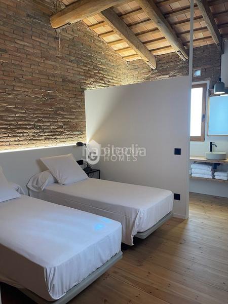 Foto cd132507-6dfc-426d-83ff-ebbd3b6c87cf. Location attique dans Eixample Nord Girona