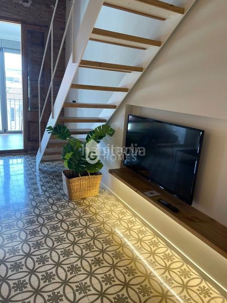 Foto cff3178e-b616-4638-b5aa-bcb2bb91f72d. Location attique dans Eixample Nord Girona