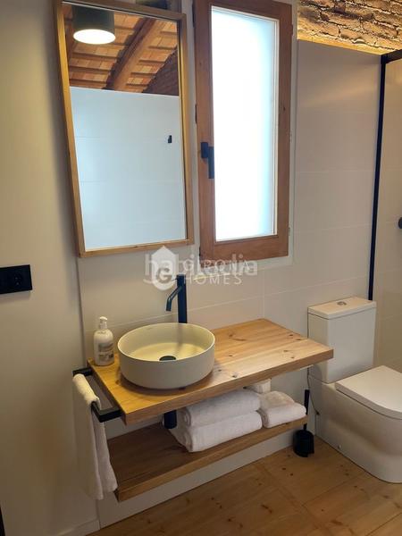 Foto bfd73e46-329c-4bc3-b6fe-5d79bc85c459. Miete dachwohnung in Eixample Nord Girona