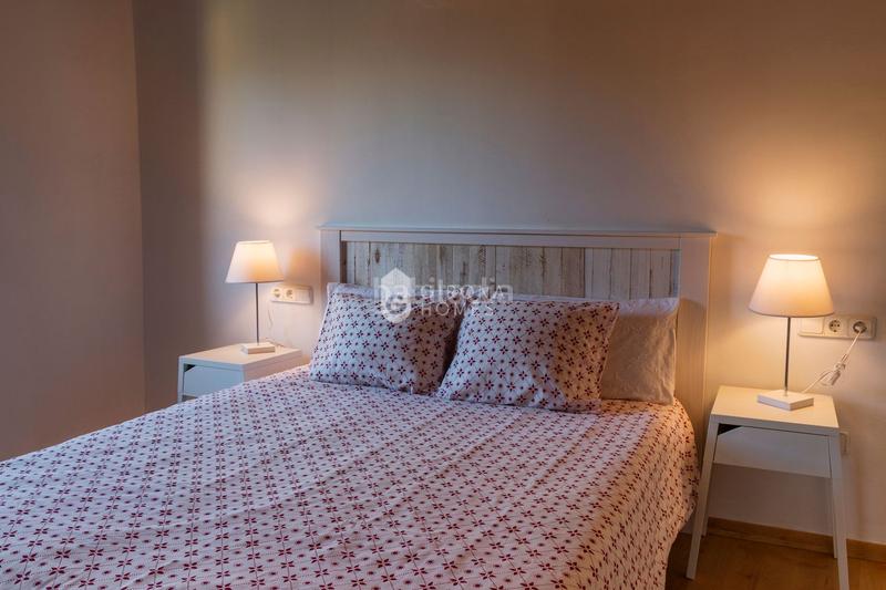 Foto 1b4a51a6-fb2e-4321-a374-b01d547fece2. Alquiler casa  muy luminosa con vistas en Centre-Barri Vell Girona