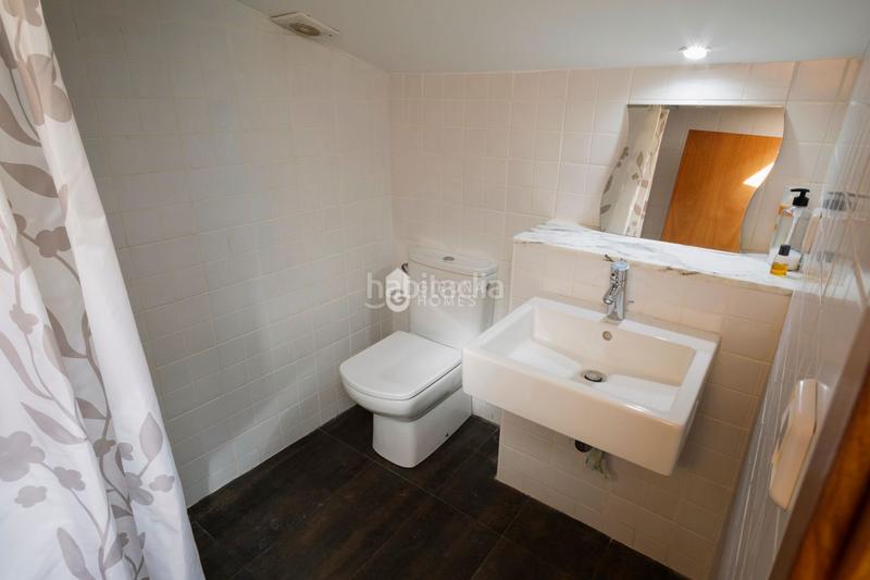Foto 2e19eac4-8476-47dc-99bb-4175e66c9e59. Alquiler casa  muy luminosa con vistas en Centre-Barri Vell Girona