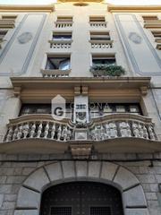 Lloguer Apartament a Centre-Barri Vell. Encanto histórico y confort moderno en la calle de la força