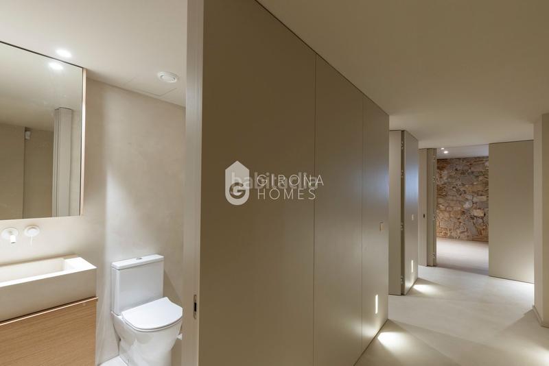 Foto 6e4bf3a6-c4d6-4765-b9b4-55d9da1dee5c. Dúplex a Centre-Barri Vell Girona