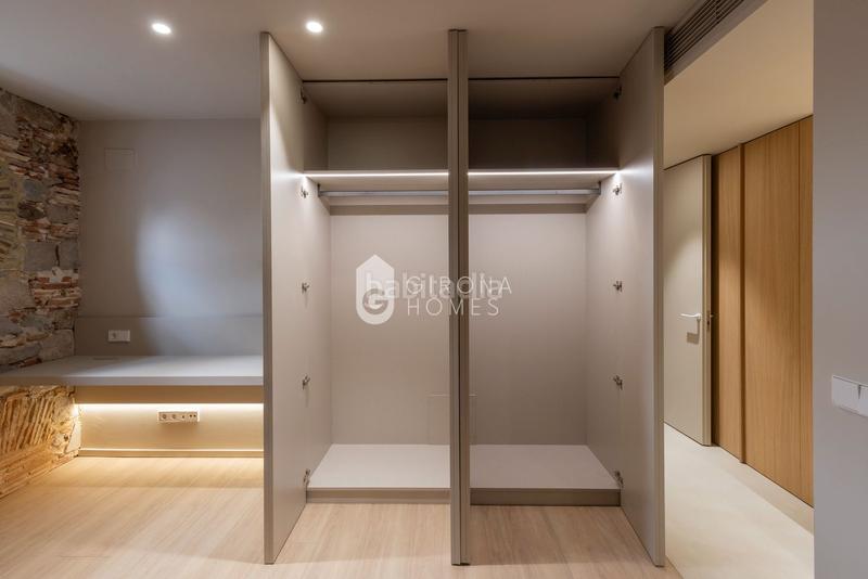 Foto dc47a00b-cd3f-476e-8438-0959bb4fba8f. Dúplex a Centre-Barri Vell Girona