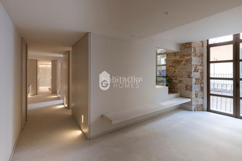 Foto 3c651ea3-8588-4c63-bbdc-75251c602ffc. Dúplex a Centre-Barri Vell Girona