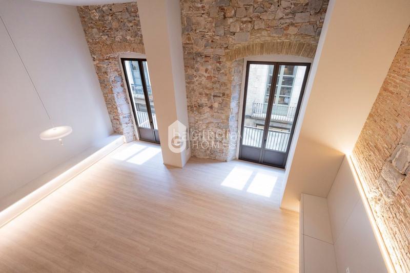 Foto 44bcb58d-a296-44fa-b06f-b33d7901f3a7. Dúplex a Centre-Barri Vell Girona