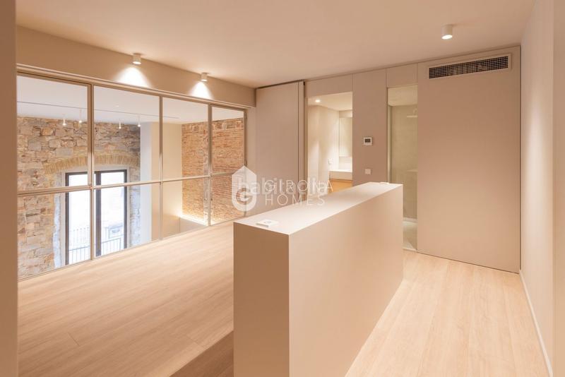 Foto 9e31e40b-2315-4490-9ae5-44c90af764d7. Dúplex a Centre-Barri Vell Girona