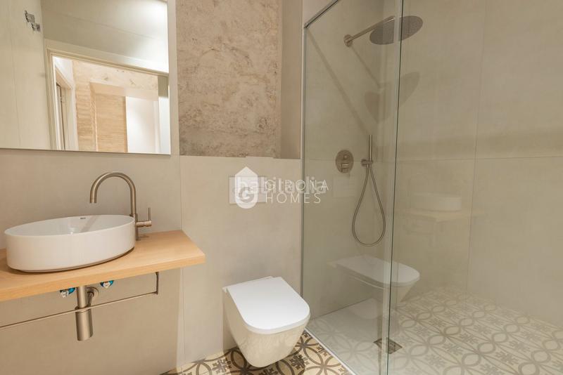 Foto 930b0d40-ec36-45e2-b1f7-e4ec9c51caea. Affitto appartamento con riscaldamento in Centre-Barri Vell Girona