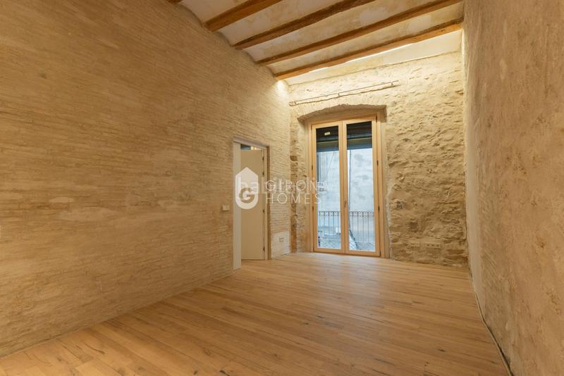 Foto ae19191c-1d80-4865-af53-139d014307ad. Location appartement avec chauffage dans Centre-Barri Vell Girona