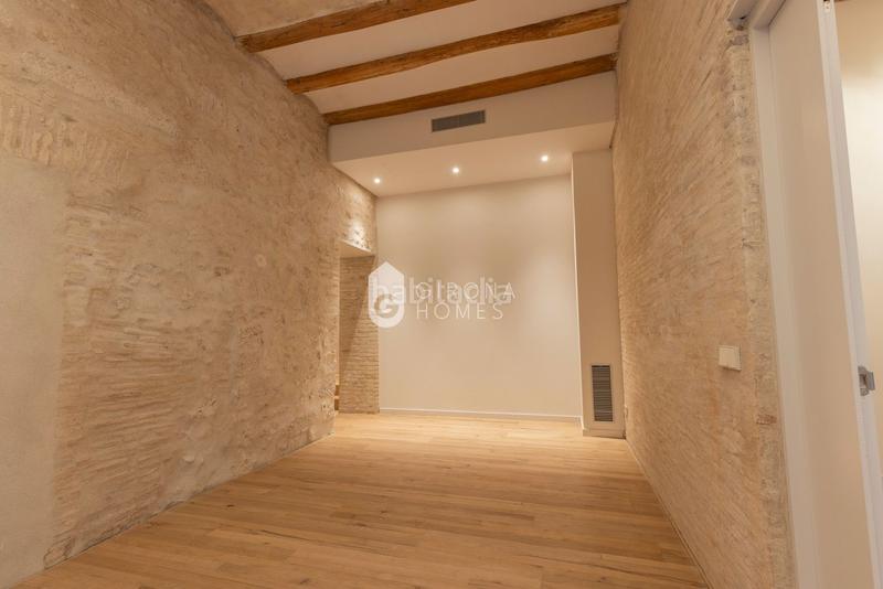 Foto d8a07a29-06d9-4eb1-aec5-c820efce8d11. Rent flat with heating in Centre-Barri Vell Girona