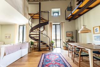 Àtic a Centre-Barri Vell. Encantador dúplex con luz natural en el corazón del barri vell d